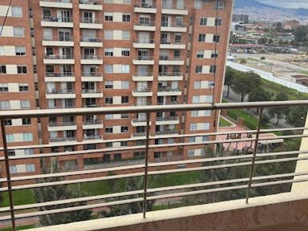 Apartamento de 4 alcobas en venta en Ciudad Salitre Sur-Oriental, Bogotá, 168 m² · foto 5 de 20