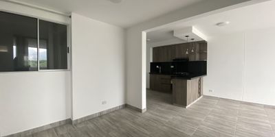 Balcon Inmobiliario del Valle  alquila apto de 60m2, Ciudad guabinas, piso 5, sala , comedor , balcon, cocina integral, zona ropas , tiende dos alcobas, la ppal con baño y vestier , baño de alcobas . La unidad tiene piscina, juegos para niños, vigilancia las 24 horas, parqueadero comunitario y para visitantes. 
Canon de milon doscientos incluida la admon.