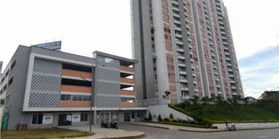 ARRIENDO APARATAMENTO P17 CONJUNTO RESIDENCIAL GRAN ALICANTE

CONSTA DE:

3 HABITACIONES CON 3 CLOSETS

2 BAÑOS

SALA / COMEDOR

ZONA DE ROPAS

PARQUEADERO CUBIERTO

VALOR ARRIENDO: $1´700.000 CON ADMINISTRACION ACTUAL INCLUIDA

https://www.youtube.com/shorts/5a-03TUqCRY?feature=share
