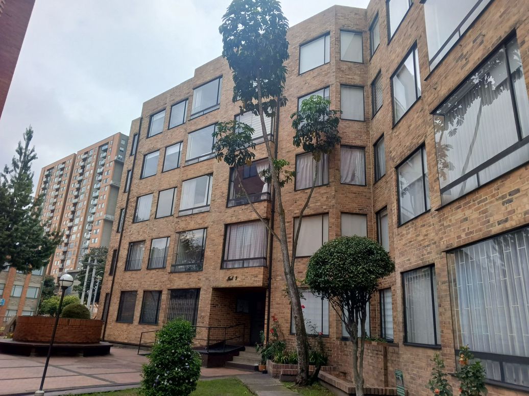 Apartamento de 3 alcobas en venta en Belmira Del Country, Bogotá, 73 m² · foto 10 de 10