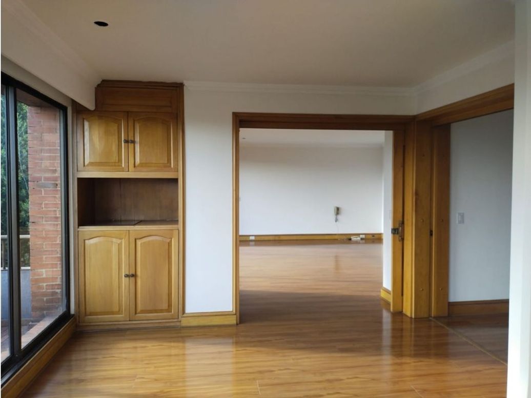 Apartamento de 4 alcobas en venta en Cerros De Suba, Bogotá, 487 m² · foto 17 de 20