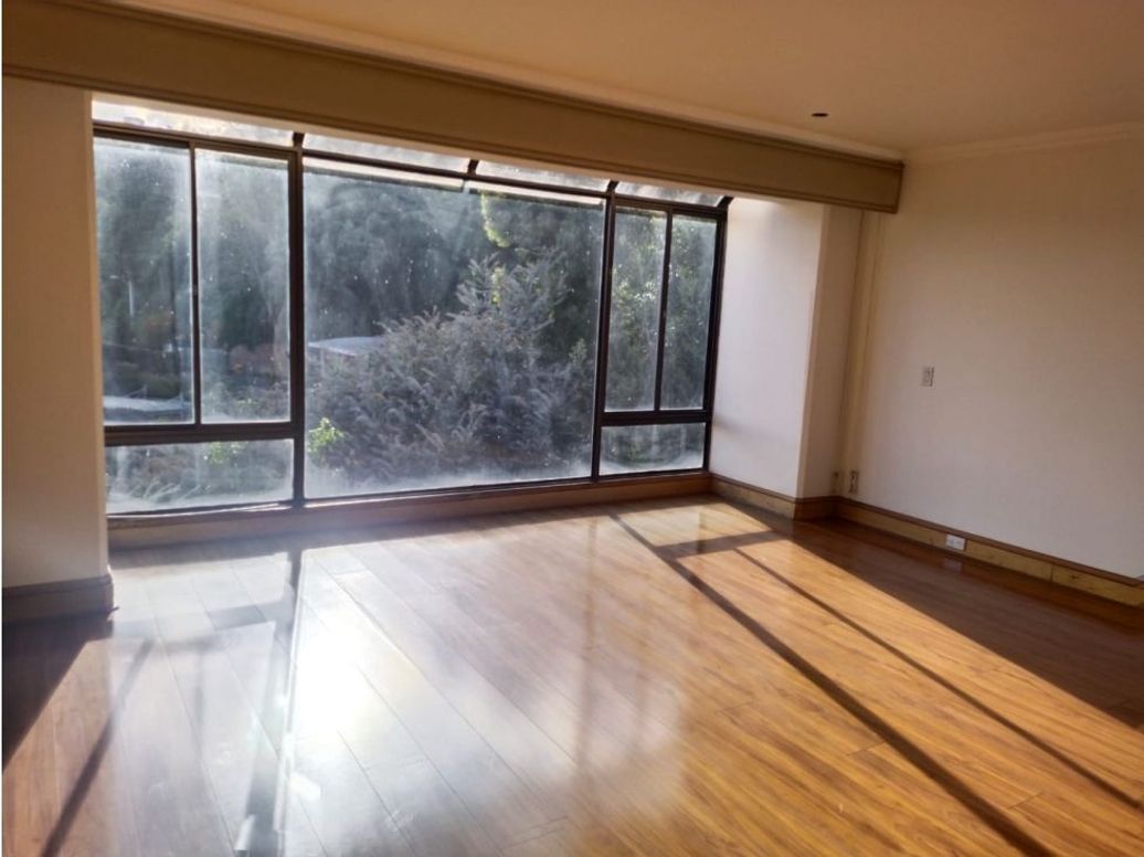 Apartamento de 4 alcobas en venta en Cerros De Suba, Bogotá, 487 m² · foto 14 de 20