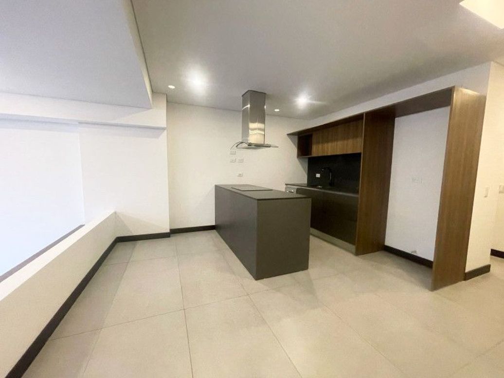 Apartamento de 1 alcoba en venta en Antiguo Country, Bogotá, 65 m² · foto 4 de 20