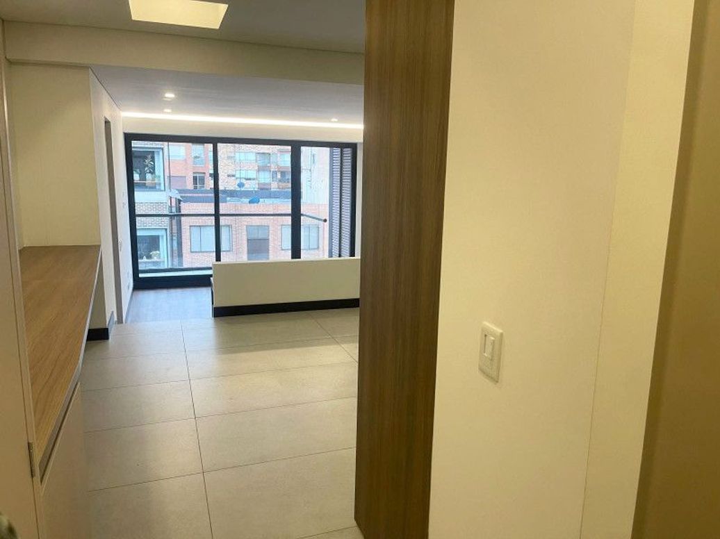 Apartamento de 1 alcoba en venta en Antiguo Country, Bogotá, 65 m² · foto 3 de 20