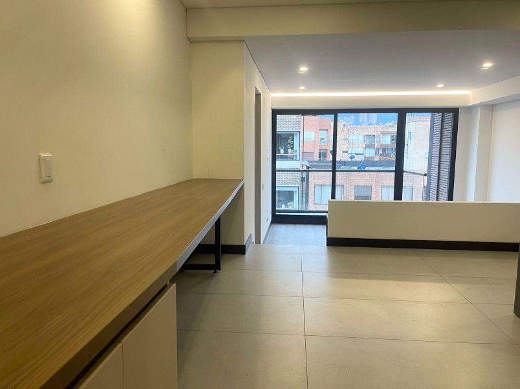 Apartamento de 1 alcoba en venta en Antiguo Country, Bogotá, 65 m² · foto 2 de 20
