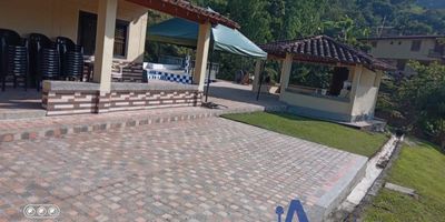 Vende Integridad, inmobiliaria experta en administración y arrendamientos de apartamentos, casas, locales, bodegas y oficinas, Medellín y toda el área Metropolitana.