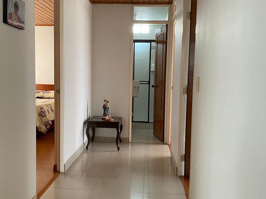 Apartamento de 3 alcobas en venta en Galerías, Bogotá, 84 m² · foto 3 de 19