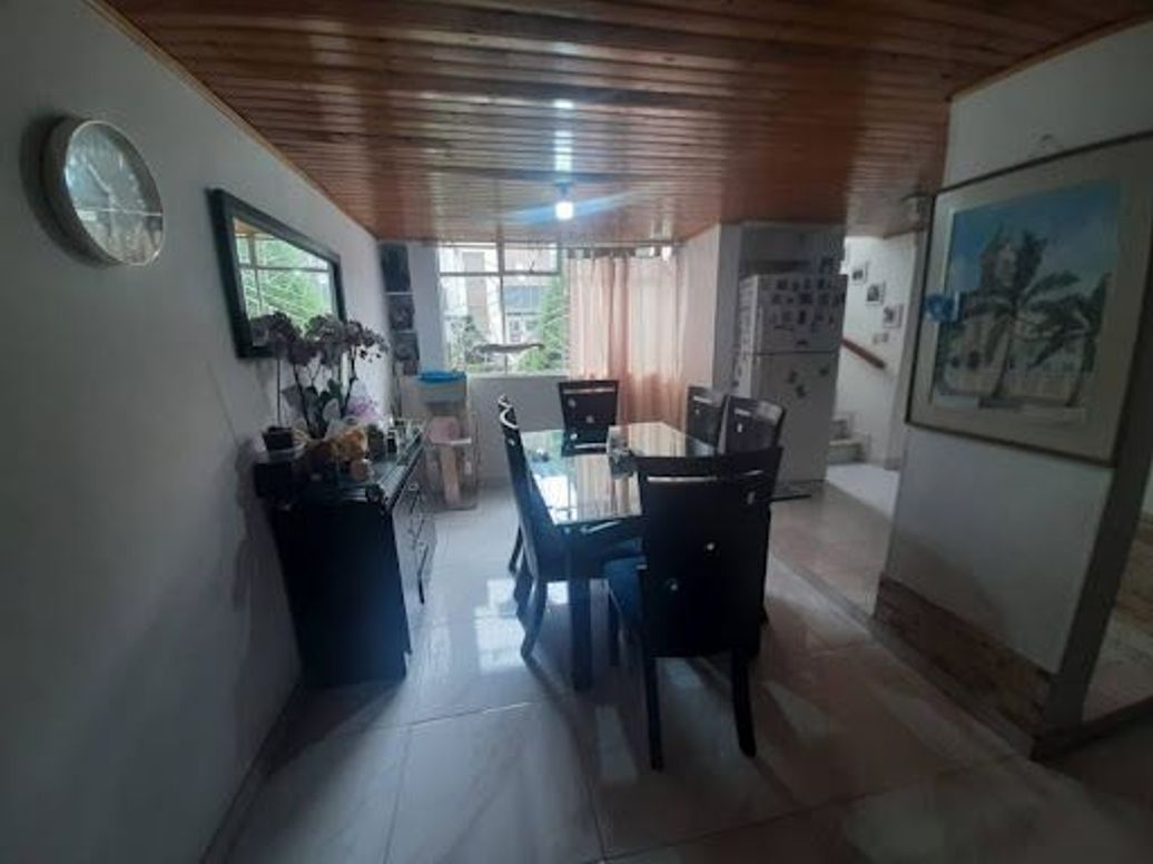 Casa de 5 alcobas en venta en El Morisco, Bogotá, 110 m² · foto 4 de 20