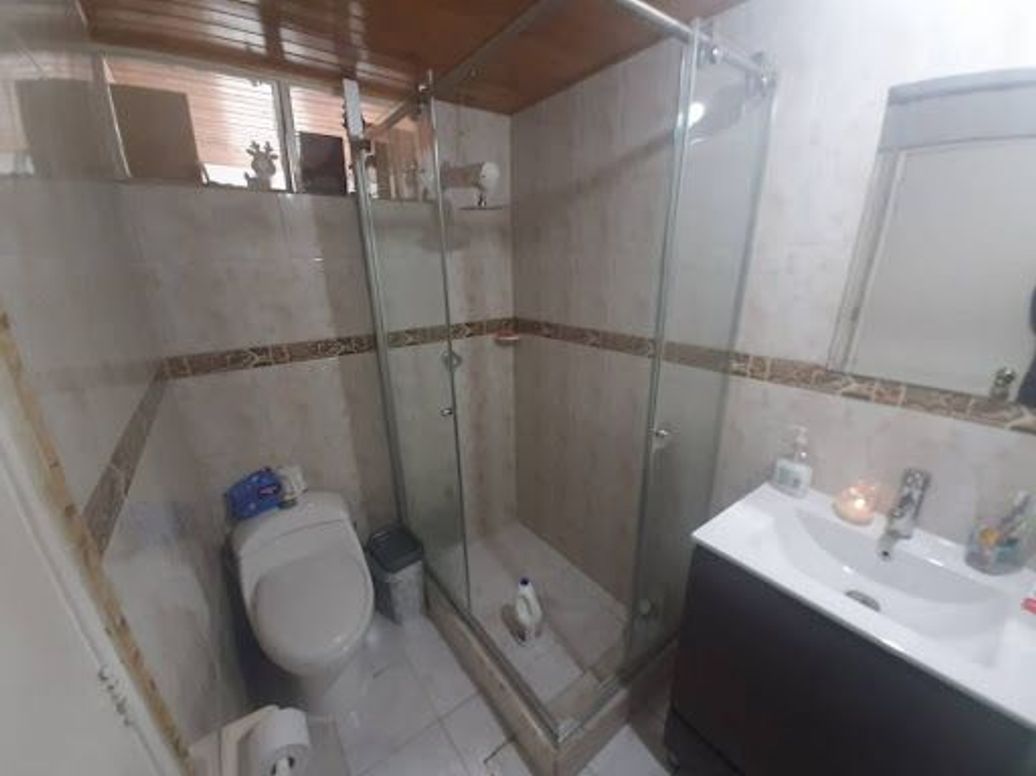 Casa de 5 alcobas en venta en El Morisco, Bogotá, 110 m² · foto 10 de 20
