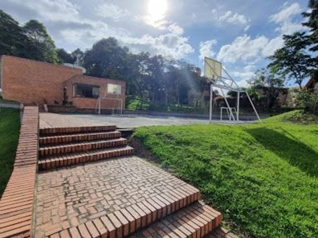 Apartamento de 3 alcobas en venta en Altos De Suba, Bogotá, 267 m² · foto 3 de 20