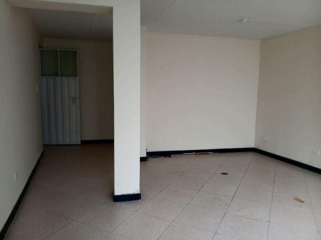 Casa de 6 alcobas en venta en San Cayetano, Bogotá, 306 m² · foto 5 de 20