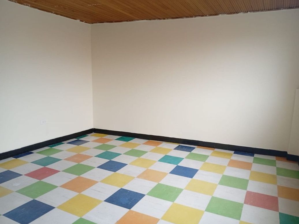 Casa de 6 alcobas en venta en San Cayetano, Bogotá, 306 m² · foto 19 de 20
