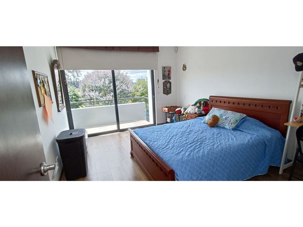 Casa de 5 alcobas en venta en San Simón, Bogotá, 408 m² · foto 14 de 20