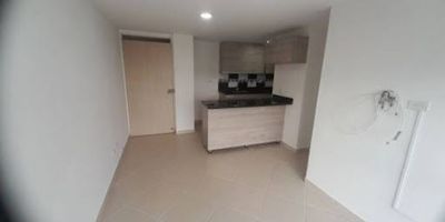 se vende acogedor apartamento con full y modernos acabados en sector residencial a 7 minutos de mayorca, cuenta con 3 alcobas, 2 baños cabinados, 3 closet, vista panoramica, cocina integral red de gas con calentador, la unidad esta dotada con piscina, gimnasio, juegos infantiles, parqueaderos comunes, porteria 24 horas con ronderos. 