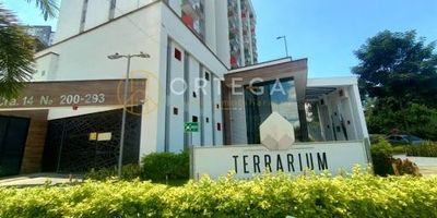 SE VENDE apartamento en conjunto residencial Terrarium, área de 62 m2, distribuidos en 2 habitaciones, 2 baños, sala comedor, cocina integral, zona de ropas, calentador, y balcón, parqueadero.