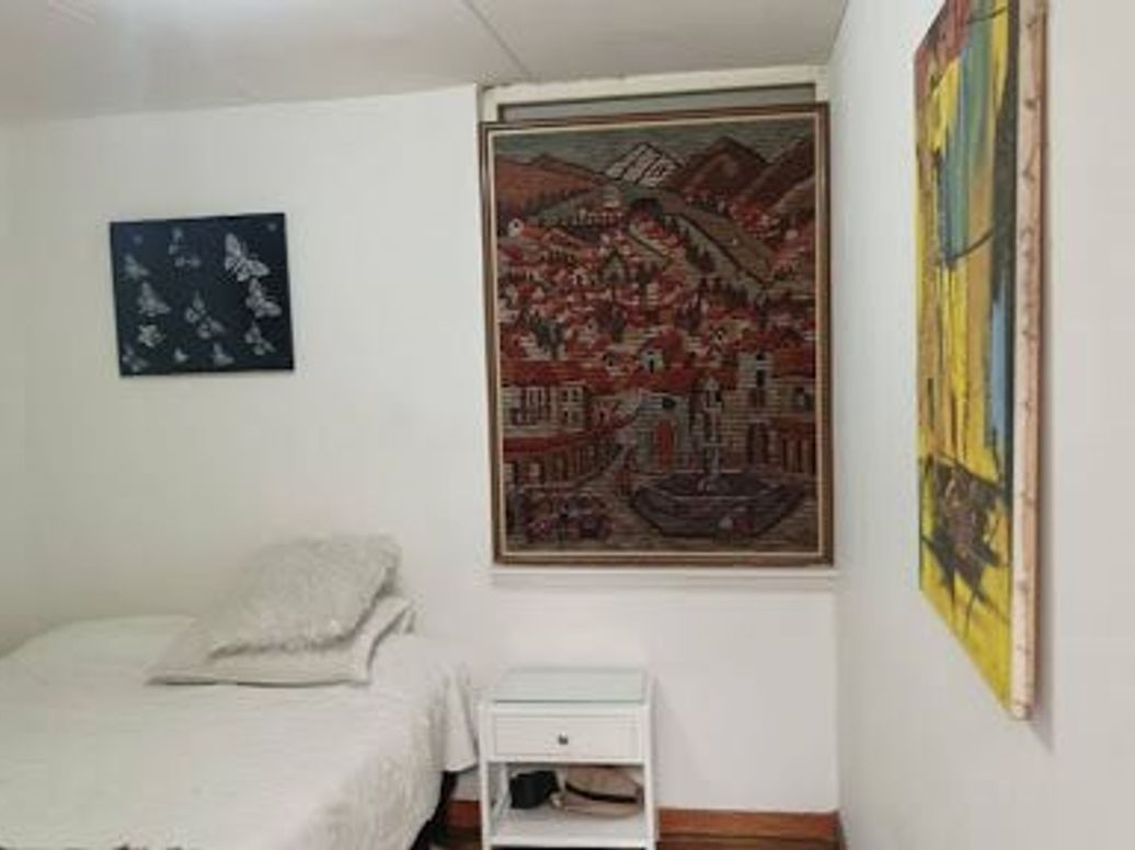 Casa de 8 alcobas en venta en Campin, Bogotá, 300 m² · foto 14 de 20