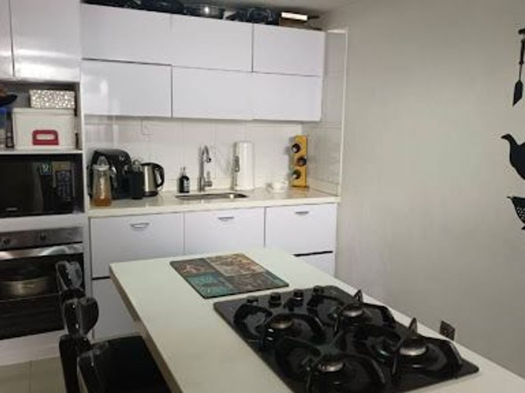 Casa de 8 alcobas en venta en Campin, Bogotá, 300 m² · foto 9 de 20