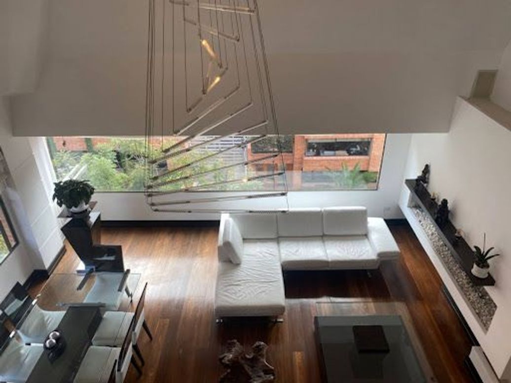 Apartamento de 3 alcobas en venta en Chico, Bogotá, 250 m² · foto 6 de 20