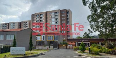 LA PROPIEDAD CUENTA CON  SALA COMEDOR, 2 CLOSET, COCINA INTEGRAL, ESTUFA A GAS, HORNO ELECTRICO, ALACENAS, EXTRACTOR, CUARTO UTIL, PISO EN PORCELANATO, CALENTADOR A GAS, BAÑOS CABINADOS EN VIDRIO TEMPLADO CON ESPEJOS, ILUMINACION INCORPORADA, COCINA TIPO ISLA EN CUARZO BLANCO, 1 HORNO MICROONDAS, LAVAVAJILLAS, 1 BALCON, ASCENSOR, INMUEBLE SUJETO A VERIFICACIÓN DE DISPONIBILIDAD
