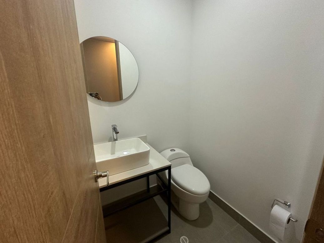 Apartaestudio en venta en Bella Suiza, Bogotá, 40 m² · foto 4 de 10