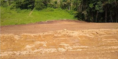 Venta lote en Santagueda, Palestina. En conjunto cerrado, muy bien ubicado excelente clima y vista. Area Lote 4900mts2.
