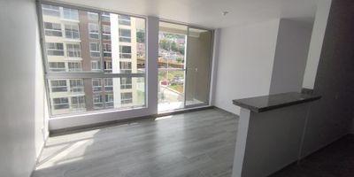 ? Venta Apartamento en Guamal, Manizales | Apartamento Económico

Oportunidad única para adquirir tu hogar en Guamal, Manizales. Este cómodo y funcional apartamento de 56 m² es ideal para familias que buscan una vida tranquila y bien equipada.

Distribución y Comodidades: El apartamento cuenta con 3 habitaciones, 2 de ellas con closet, y 2 baños con divisiones en vidrio, ofreciendo privacidad y confort. La cocina semi integral está equipada para todas tus necesidades culinarias, y la zona de ropas incluye un calentador para mayor conveniencia. Además, dispone de un balcón que permite disfrutar de un respiro al aire libre.

Zonas Comunes y Seguridad: Ubicado en un conjunto cerrado con portería y vigilancia 24 horas, el apartamento ofrece seguridad y tranquilidad. El conjunto también cuenta con áreas verdes, parqueadero comunal, 2 ascensores por bloque, cancha de juegos y juegos infantiles, asegurando que tanto adultos como niños tengan espacios para disfrutar. Además, un minimercado dentro del conjunto brinda la comodidad de hacer compras sin salir de casa.

¡No dejes pasar esta oportunidad! Vive en un lugar cómodo, seguro y bien ubicado en Guamal, Manizales. Contáctanos para más detalles y para agendar una visita.


