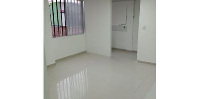 ? Venta Apartamento en Villamaría, Caldas | ¡Barato y para Estrenar! ?

Si buscas comodidad y una excelente ubicación, este apartamento nuevo para estrenar cerca del parque principal de Villamaría es una opción ideal.

? Características Generales:


 Área: 62 m².
 Estrato: 2.


?️ Distribución:


 3 habitaciones amplias.
 Sala y comedor independientes.
 Cocina semi-integral funcional.
 1 baño completo.
 Patio de ropas.
 Cuarto útil.


✨ Detalles Adicionales:


 Servicios de agua, luz y gas natural independientes.
 Acabados modernos con suelo de cerámica/mármol.
 Perfecto para disfrutar de luz natural y buena ventilación.


? Ubicación Estratégica:


 Cerca del parque principal, ideal para disfrutar de la vida en comunidad.
 Fácil acceso a transporte público, colegios y parques cercanos.


? ¡Una oportunidad única de vivir o invertir en un apartamento completamente nuevo! Agenda tu cita ahora mismo. ?


 
