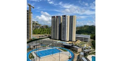 ¡Excelente Oportunidad de Venta! Apartamento flexible en Cerritos, Pereira ?️?

Descripción:

¡Te presentamos este hermoso apartamento en venta ubicado en la tranquila zona de Cerritos en Pereira! Con una distribución flexible que te permite personalizar tu hogar según tus necesidades, este apartamento ofrece comodidad, estilo y una amplia zona social para disfrutar en familia.

Características Principales:


 Ubicación: Cerritos, Pereira
 Área Privada: 100 M2
 Alcobas: 2
 Baños: 2
 Garaje: 2
 Estrato: 6
 Piso: 10


Distribución del Apartamento:


 2 habitaciones amplias y confortables para el descanso.
 2 baños completos para mayor comodidad.
 Estudio ideal para trabajar o estudiar desde casa.
 Sala comedor con espacio generoso para el disfrute en familia.
 Balcón con Jacuzzi para momentos de relax y disfrute al aire libre.
 2 parqueaderos privados cubiertos e independientes para la seguridad de tus vehículos.


Detalles Adicionales:


 Apartamentos flexibles que te permiten elegir la distribución y la cocina que más te guste.
 Amplia terraza con jacuzzi para disfrutar de momentos de esparcimiento y descanso.
 Cuarto útil en el pasillo para almacenamiento adicional.
 Zona social con paisaje verde infinito, ideal para disfrutar del entorno natural.


¡No Pierdas Esta Oportunidad Única!

¡Aprovecha la oportunidad de vivir en un hermoso apartamento en la exclusiva zona de Cerritos en Pereira!


 

Contáctanos para más información y agenda una visita para conocer tu próximo hogar. ??
