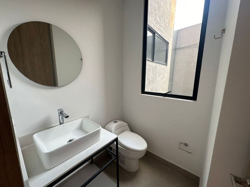 Apartamento de 2 alcobas en venta en Bella Suiza, Bogotá, 116 m² · foto 6 de 11