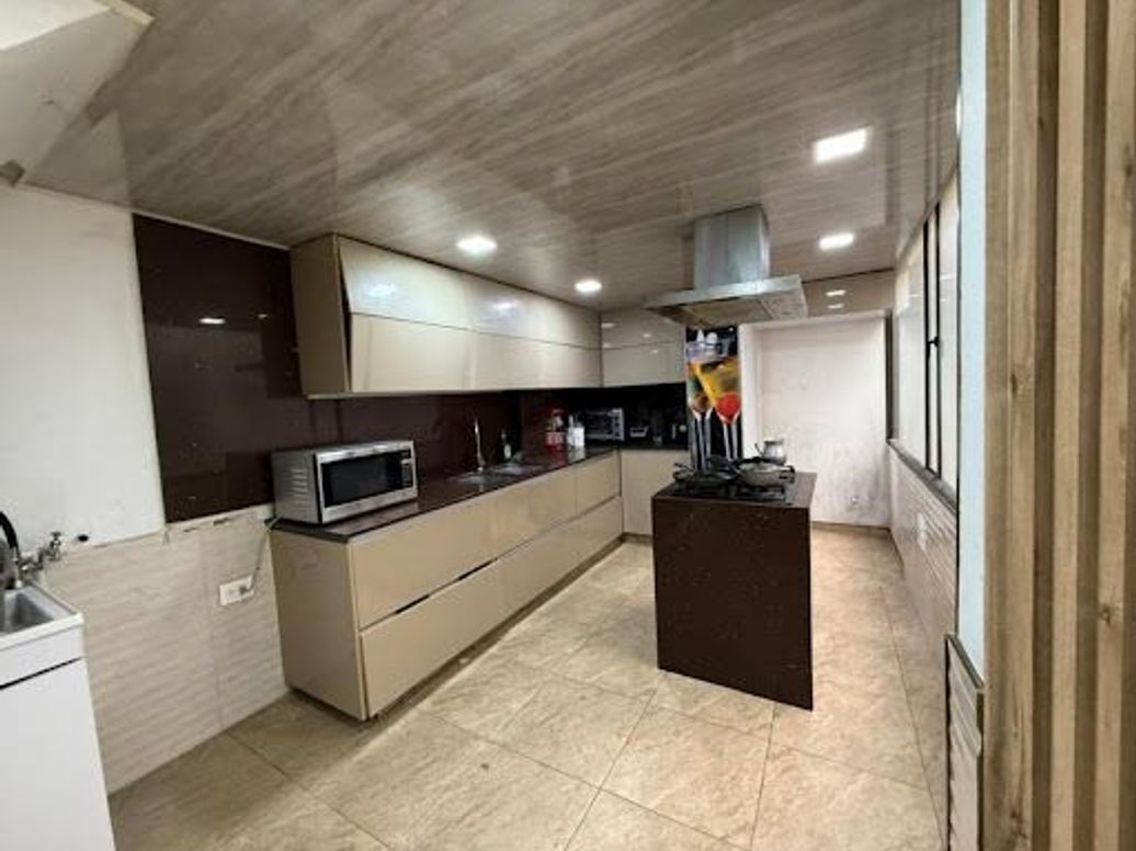 Apartamento de 7 alcobas en venta en Nicolas De Federman, Bogotá, 287 m² · foto 7 de 20
