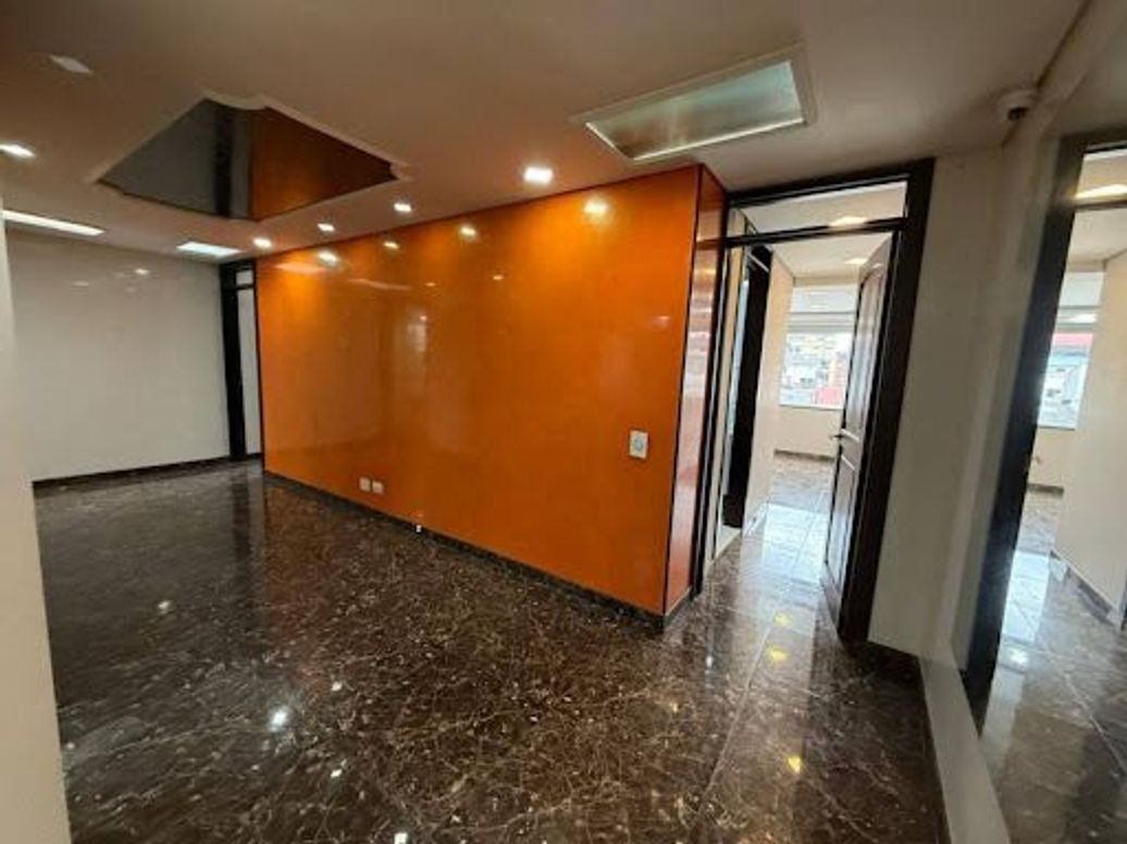 Apartamento de 7 alcobas en venta en Nicolas De Federman, Bogotá, 287 m² · foto 15 de 20