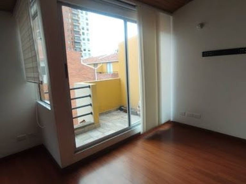 Casa de 4 alcobas en venta en Villa De Aranjuez, Bogotá, 129 m² · foto 3 de 20