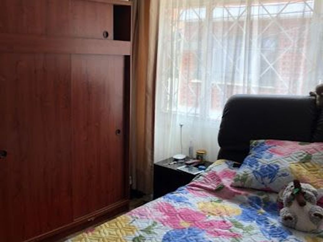 Casa de 5 alcobas en venta en Garces Navas, Bogotá, 216 m² · foto 10 de 20