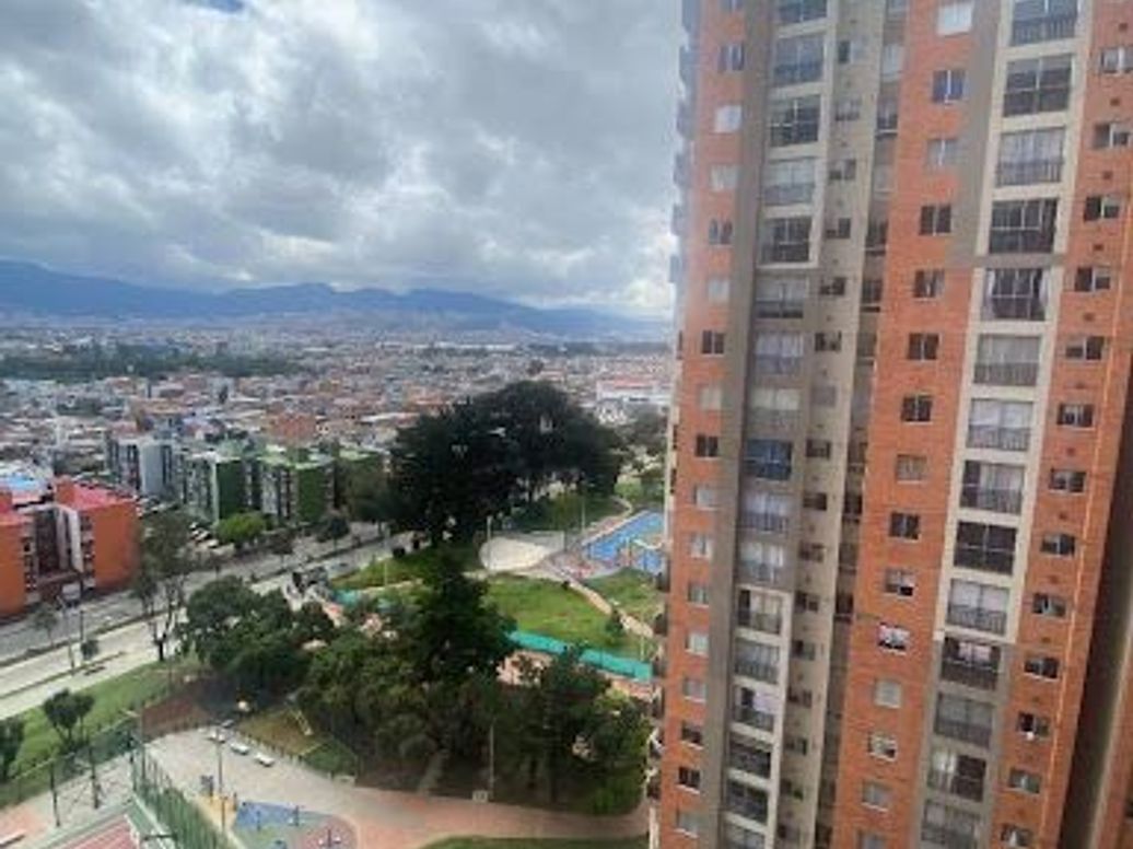 Apartamento de 2 alcobas en venta en Madelena, Bogotá, 42 m² · foto 4 de 14