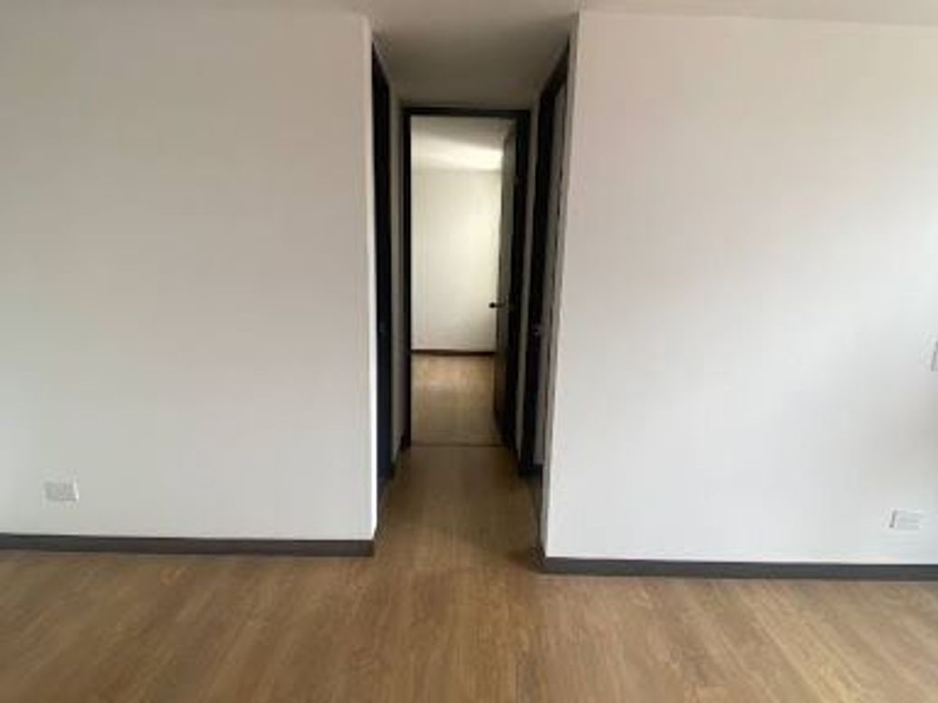 Apartamento de 2 alcobas en venta en Madelena, Bogotá, 42 m² · foto 9 de 14