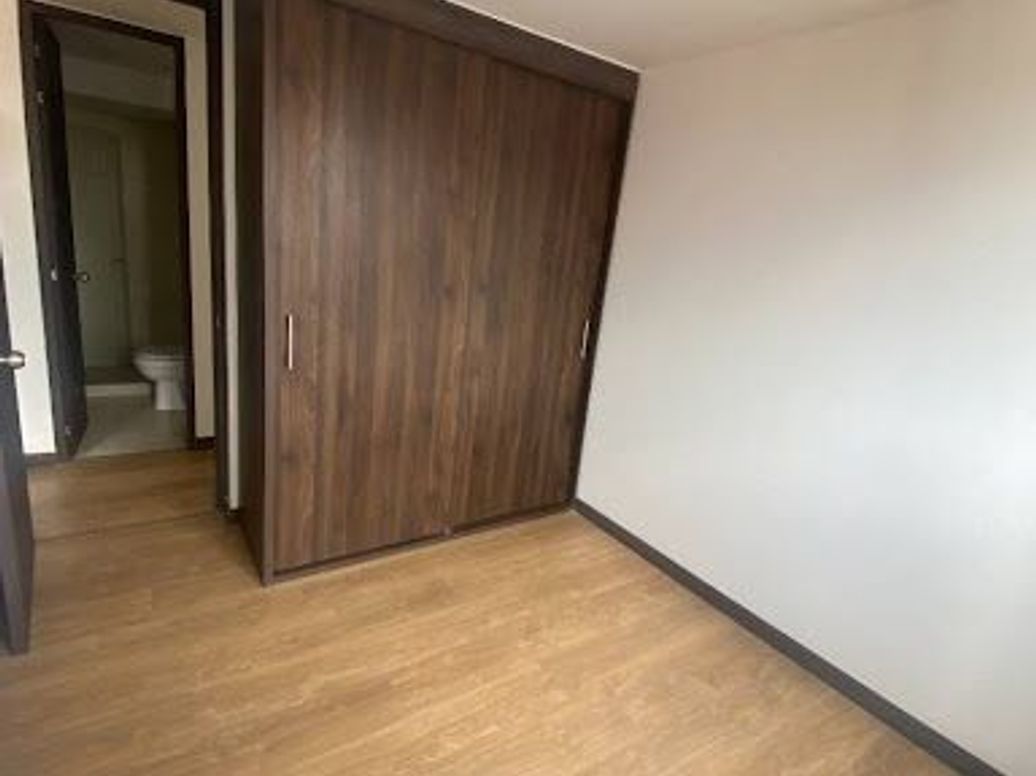 Apartamento de 2 alcobas en venta en Madelena, Bogotá, 42 m² · foto 10 de 14