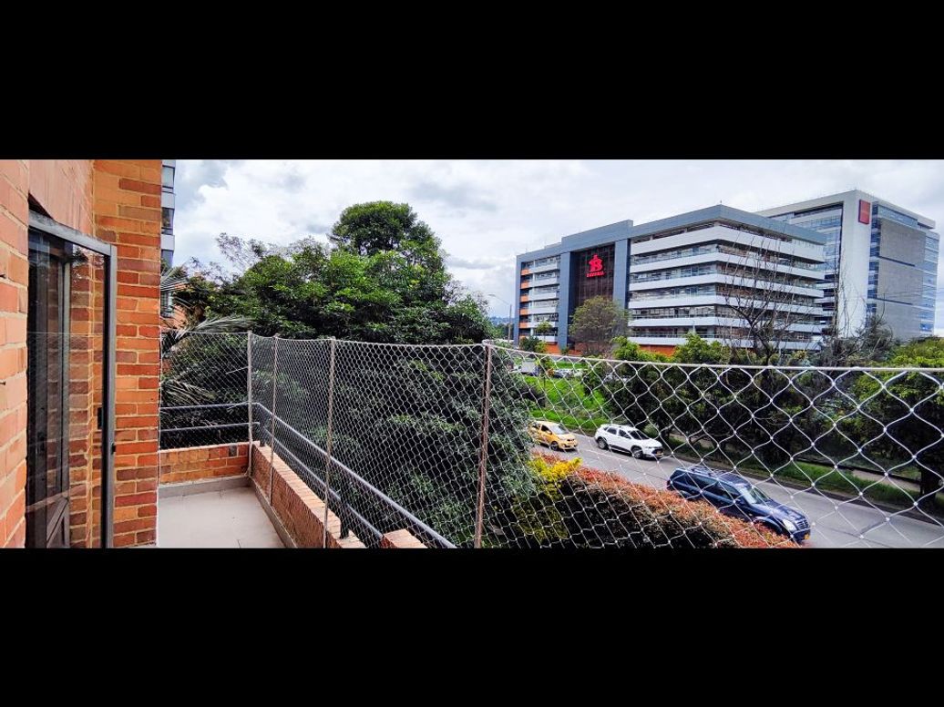 Apartamento de 3 alcobas en venta en El Batán, Bogotá, 89 m² · foto 7 de 16