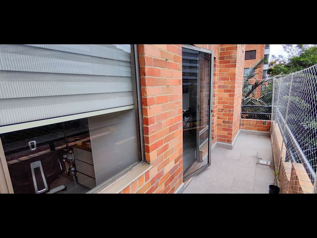 Apartamento de 3 alcobas en venta en El Batán, Bogotá, 89 m² · foto 6 de 16