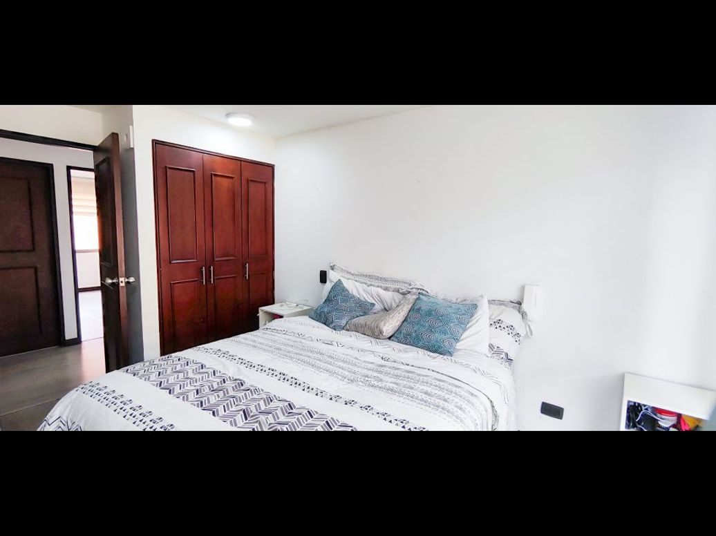 Apartamento de 3 alcobas en venta en El Batán, Bogotá, 89 m² · foto 9 de 16