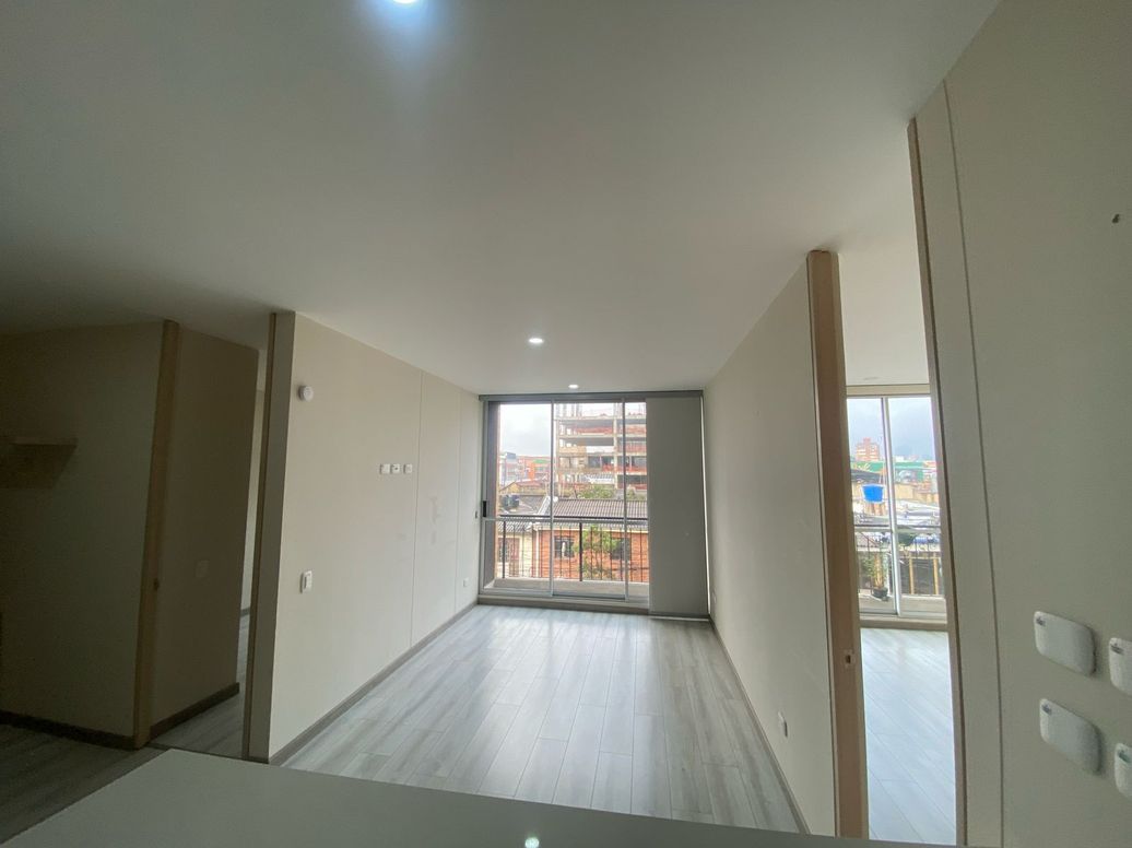 Apartamento de 2 alcobas en venta en Cjr Graun San Felipe, Bogotá, 65 m² · foto 14 de 20
