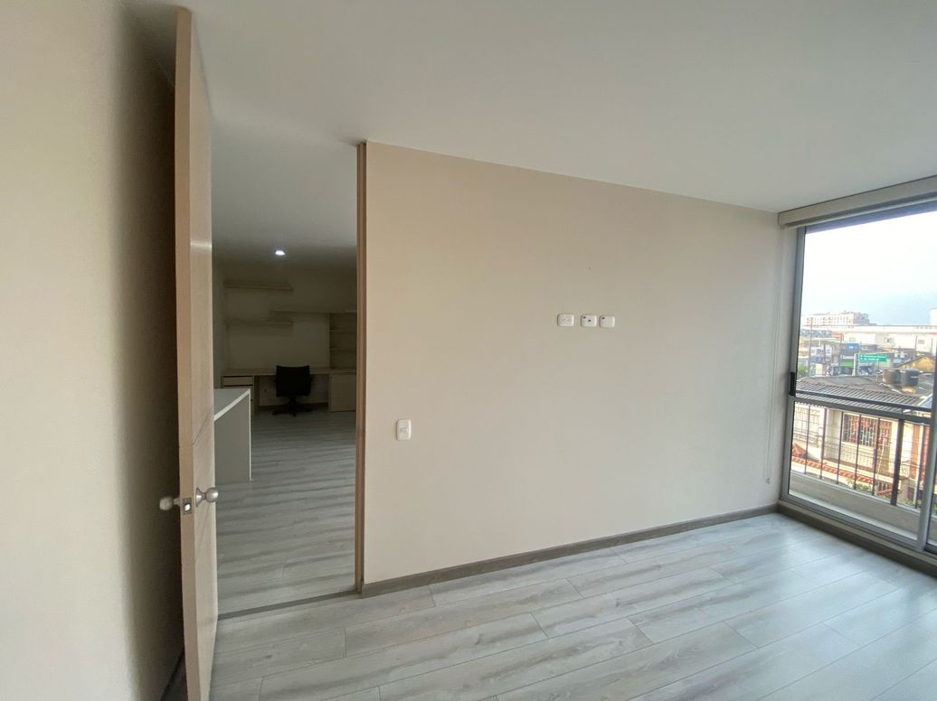Apartamento de 2 alcobas en venta en Cjr Graun San Felipe, Bogotá, 65 m² · foto 6 de 20