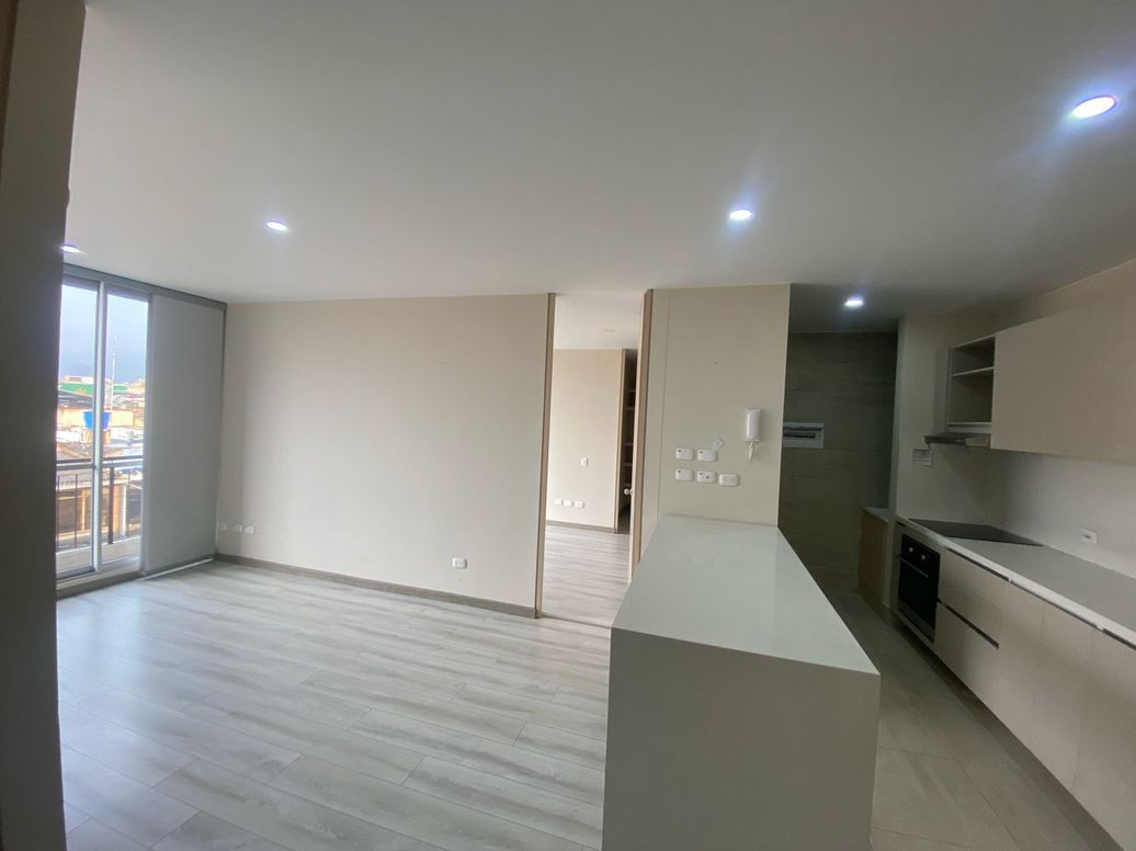 Apartamento de 2 alcobas en venta en Cjr Graun San Felipe, Bogotá, 65 m² · foto 2 de 20