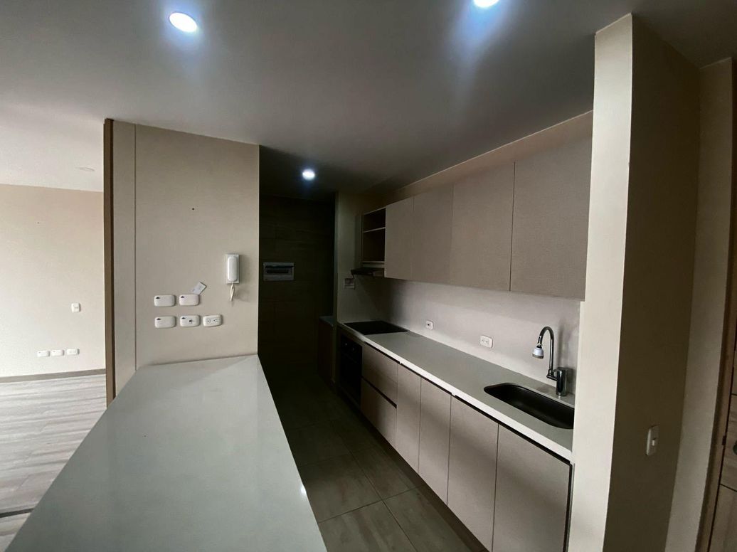 Apartamento de 2 alcobas en venta en Cjr Graun San Felipe, Bogotá, 65 m² · foto 13 de 20