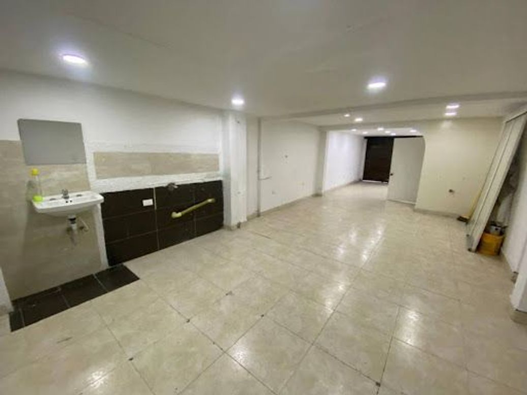 Casa de 3 alcobas en venta en Villas De Granada, Bogotá, 147 m² · foto 5 de 20