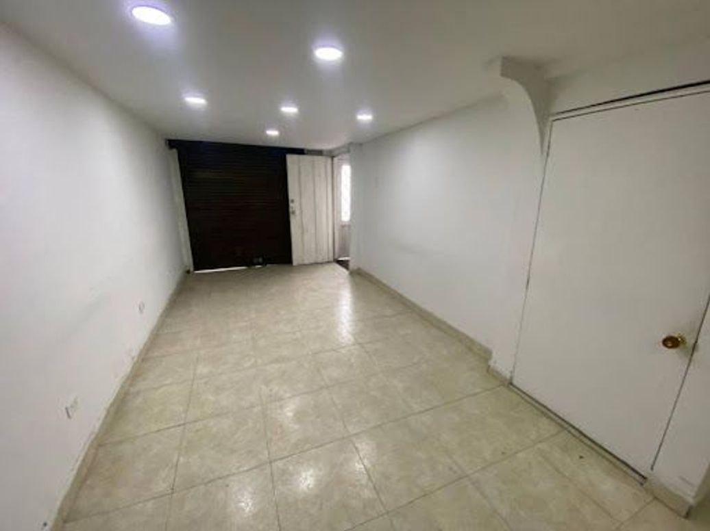 Casa de 3 alcobas en venta en Villas De Granada, Bogotá, 147 m² · foto 11 de 20