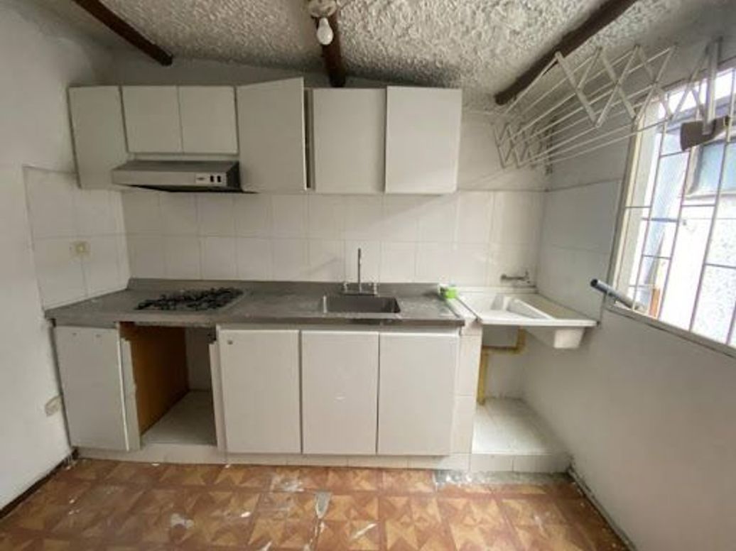 Casa de 3 alcobas en venta en Villas De Granada, Bogotá, 147 m² · foto 18 de 20