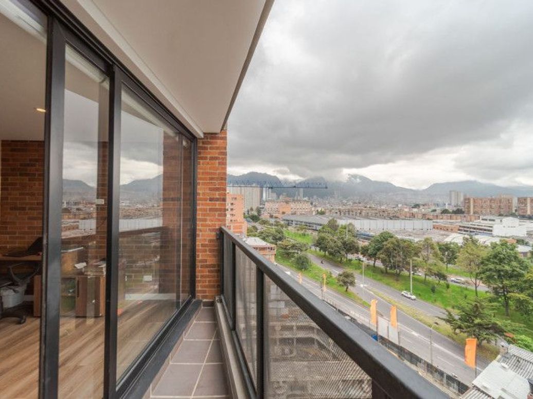 Apartamento de 2 alcobas en venta en Gran América, Bogotá, 80 m² · foto 2 de 20