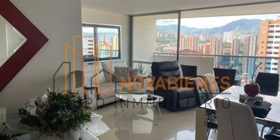 Cuenta con aproximadamente 85 metros, 3 habitaciones, 3 closet, 2 baños, cocina integral, red de gas, calentador, zona de ropas, sala comedor, 2 balcones, parqueadero y cuarto útil.

Zonas comunes: piscina, jacuzzi, turco, salón social, gimnasio y portería 24 horas.