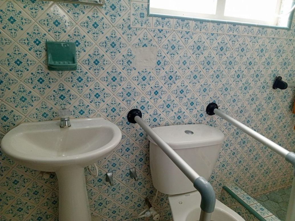 Casa de 8 alcobas en venta en Normandía, Bogotá, 480 m² · foto 11 de 11