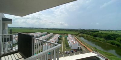 Descubre la elegancia y comodidad en este exclusivo apartamento ubicado en el corazón de la ciudad. Con 3 habitaciones amplias y luminosas, 2 baños modernos y funcionales, y 89 metros cuadrados de espacio bien distribuido, este hogar es ideal para quienes buscan confort y estilo. Además, cuenta con 2 parqueaderos para tu conveniencia. Vive la experiencia de vivir en un lugar único que te brinda todo lo que necesitas para disfrutar al máximo. ¡No pierdas la oportunidad de hacer de este lugar tu nuevo hogar! contacto 3205792694